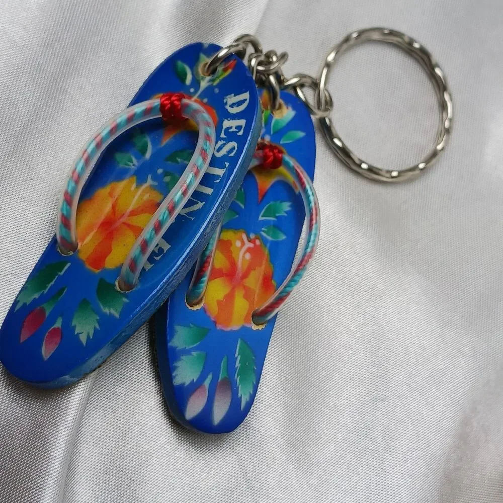DESTIN FLORIDA WOOD FLIP FLOP KEYCHAIN
